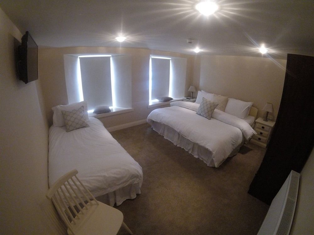 Bed and Breakfast The Townhouse Milltown Malbay Exterior foto