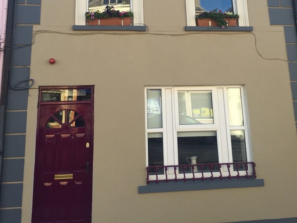 Bed and Breakfast The Townhouse Milltown Malbay Exterior foto